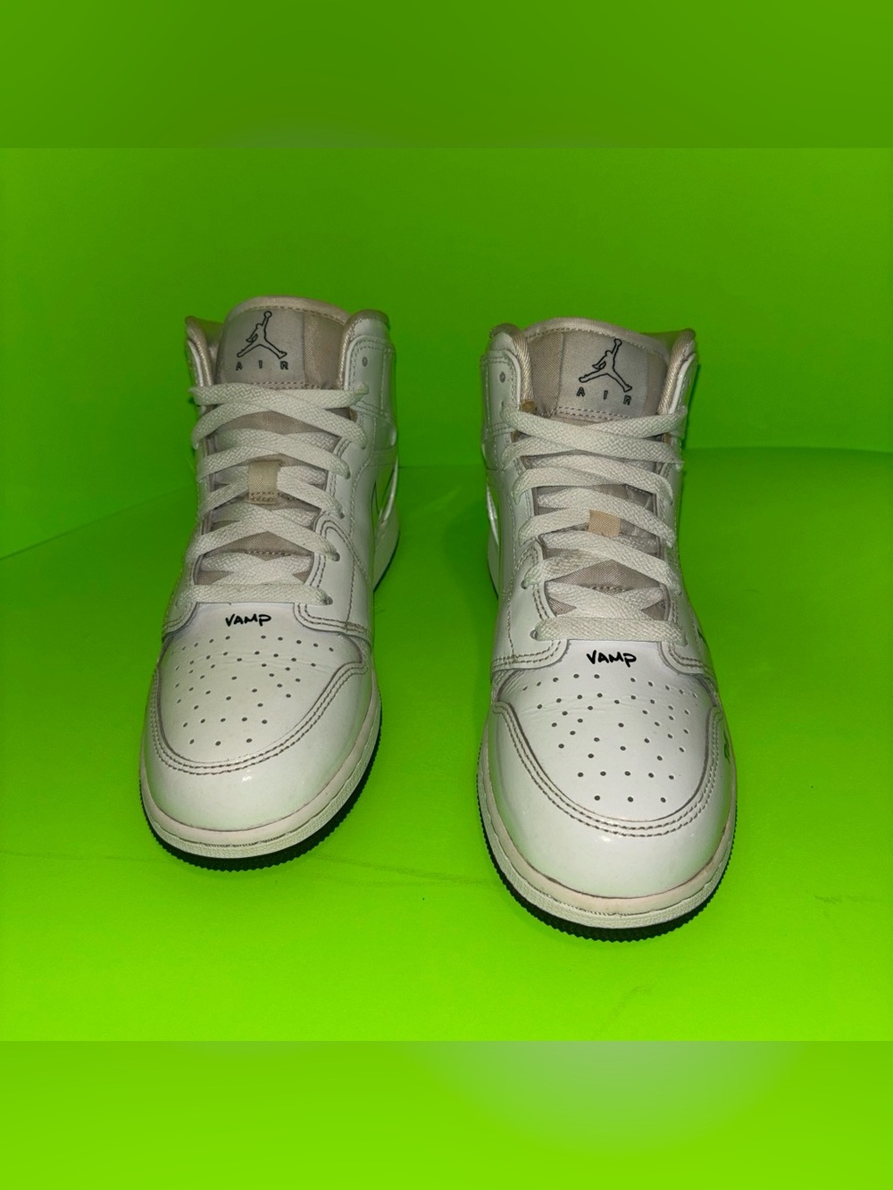 Jordan ones mid schematic White Sneakers
